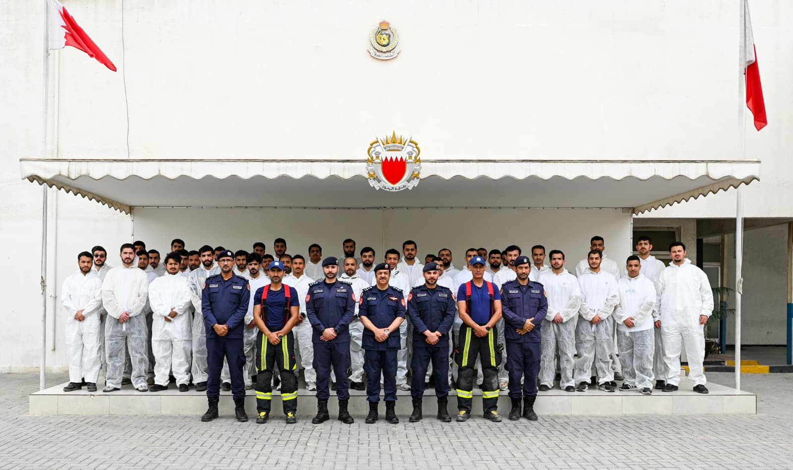 (الدفاع المدني) يختتم فعاليات البرنامج  التدريبي المتخصص للمتطوعين<